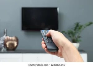 دلایل و راهکار های روشن نشدن تلویزیون